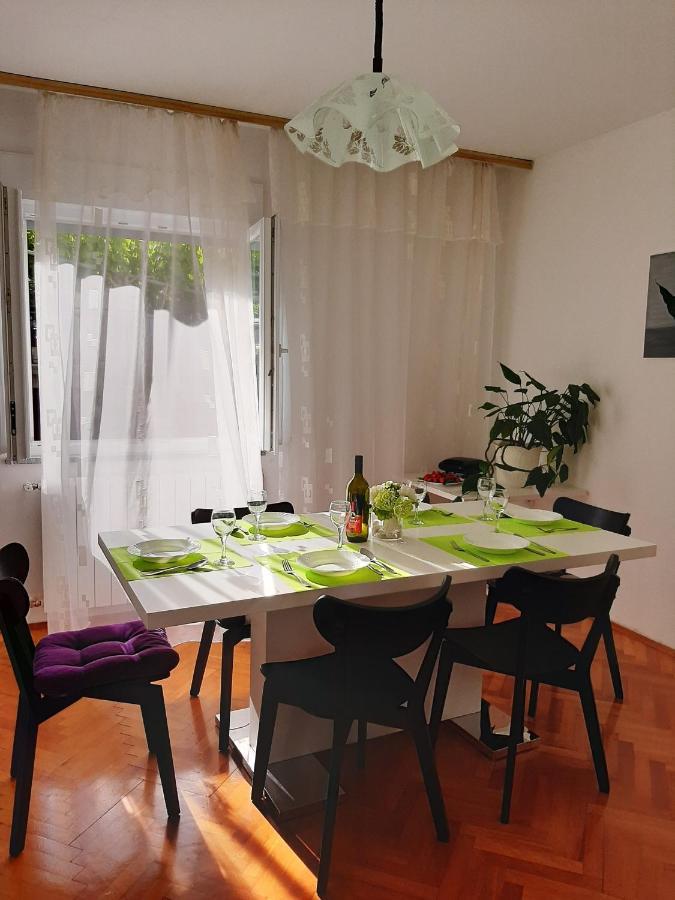 Apartments Viktorija Pula Extérieur photo